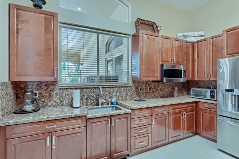 Villa ou maison à vendre à Lake Worth, Floride: 6 chambres, 315.12 m2 № 53333 - photo 24
