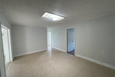 Casa en venta en Orlando, Florida, 3 dormitorios, 176.05 m2 № 1389384 - foto 12