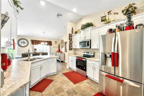 Villa ou maison à vendre à Kissimmee, Floride: 4 chambres, 172.33 m2 № 1288462 - photo 7