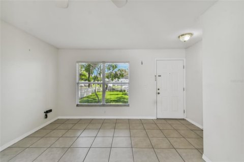 Villa ou maison à vendre à Tampa, Floride: 3 chambres, 110.37 m2 № 1410342 - photo 16