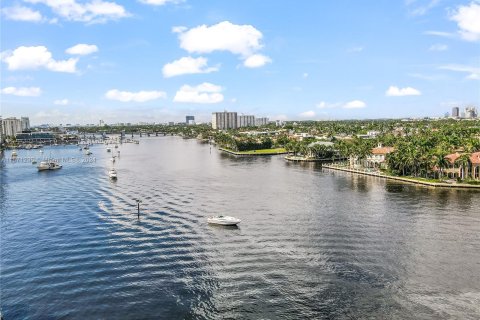 Copropriété à vendre à Fort Lauderdale, Floride: 32.7 m2 № 1391679 - photo 22