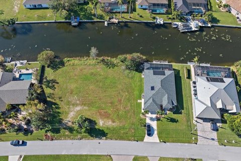 Terreno en venta en Cape Coral, Florida № 1419193 - foto 5