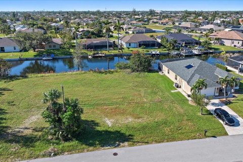 Terreno en venta en Cape Coral, Florida № 1419193 - foto 6