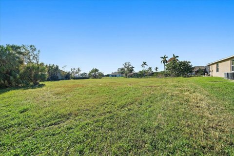 Terreno en venta en Cape Coral, Florida № 1419193 - foto 15