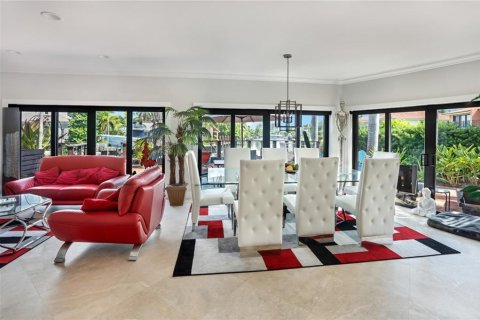 Immobilier commercial à vendre à Highland Beach, Floride: 747.03 m2 № 175427 - photo 21