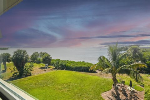 Copropriété à vendre à Tarpon Springs, Floride: 2 chambres, 99.03 m2 № 1379189 - photo 5