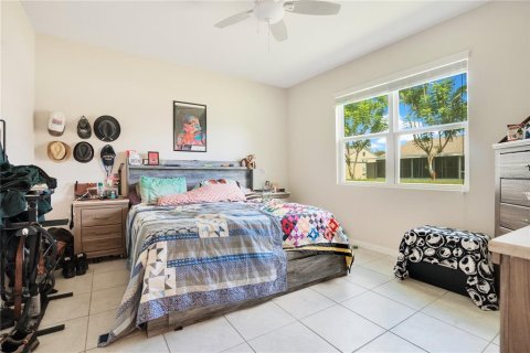 Casa en venta en Winter Haven, Florida, 4 dormitorios, 188.13 m2 № 1347056 - foto 25