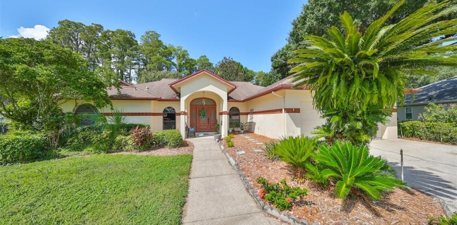 Casa en Lutz, Florida 3 dormitorios, 216.74 m2 № 1347100