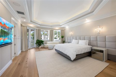 Villa ou maison à vendre à Fort Lauderdale, Floride: 5 chambres, 550.45 m2 № 963516 - photo 27