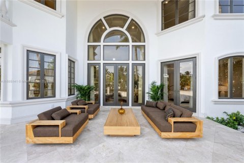 Villa ou maison à vendre à Fort Lauderdale, Floride: 5 chambres, 550.45 m2 № 963516 - photo 22