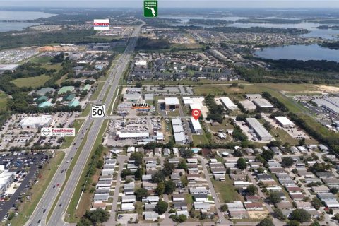 Propiedad comercial en venta en Clermont, Florida, 88.26 m2 № 1390196 - foto 2