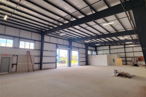 Propiedad comercial en venta en Clermont, Florida, 88.26 m2 № 1390196 - foto 29