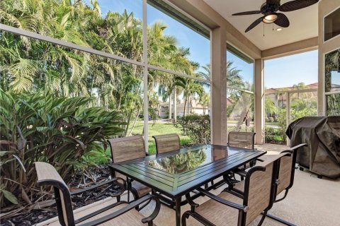 Villa ou maison à louer à Palmetto, Floride: 2 chambres, 192.21 m2 № 234008 - photo 2