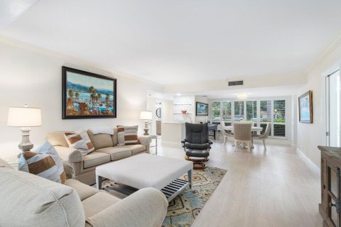 Condominio en venta en Boynton Beach, Florida, 2 dormitorios, 137.4 m2 № 890213 - foto 26