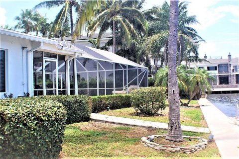 Villa ou maison à vendre à Boca Raton, Floride: 3 chambres, 173.17 m2 № 40257 - photo 8
