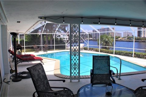 Villa ou maison à vendre à Boca Raton, Floride: 3 chambres, 173.17 m2 № 40257 - photo 3