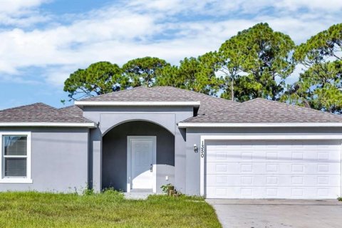 Villa ou maison à vendre à Palm Bay, Floride: 4 chambres, 159.23 m2 № 1376071 - photo 1