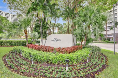 Condominio en venta en Aventura, Florida, 2 dormitorios, 105.63 m2 № 1305748 - foto 28