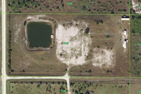 Terreno en venta en Punta Gorda, Florida № 384100 - foto 4