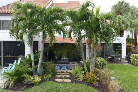 Townhouse in Palm Beach Gardens, Florida 3 bedrooms, 152.55 sq.m. № 869908 - photo 15