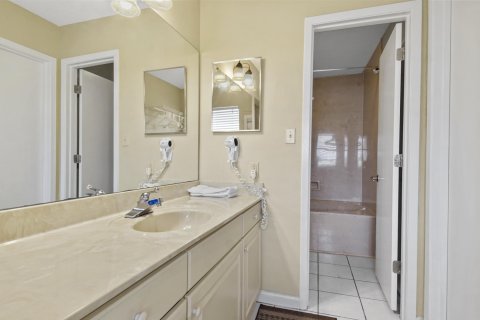 Condominio en venta en Panama City Beach, Florida, 2 dormitorios, 139.35 m2 № 559460 - foto 8