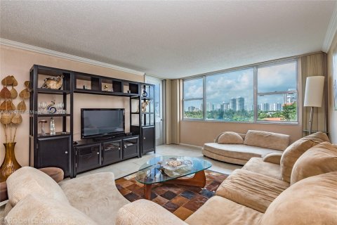 Copropriété à vendre à Hallandale Beach, Floride: 1 chambre, 68.84 m2 № 967846 - photo 10