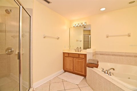 Townhouse in Orlando, Florida 3 bedrooms, 195.47 sq.m. № 1382665 - photo 13