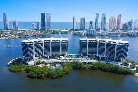 Condominio en venta en Aventura, Florida, 4 dormitorios, 289.86 m2 № 1410620 - foto 8