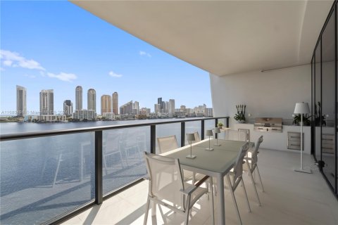 Copropriété à vendre à Aventura, Floride: 4 chambres, 289.86 m2 № 1410620 - photo 21