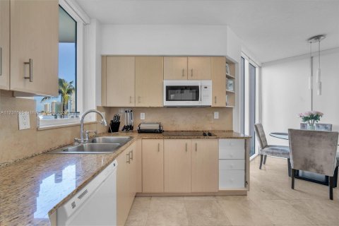 Condominio en venta en Aventura, Florida, 3 dormitorios, 197.88 m2 № 28372 - foto 8