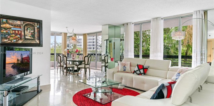 Condo in Aventura, Florida, 2 bedrooms  № 1269605