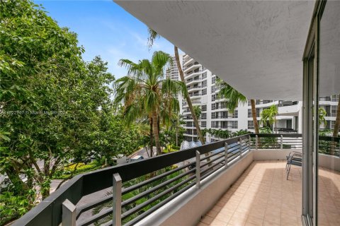 Copropriété à vendre à Aventura, Floride: 2 chambres, 125.7 m2 № 1269605 - photo 17