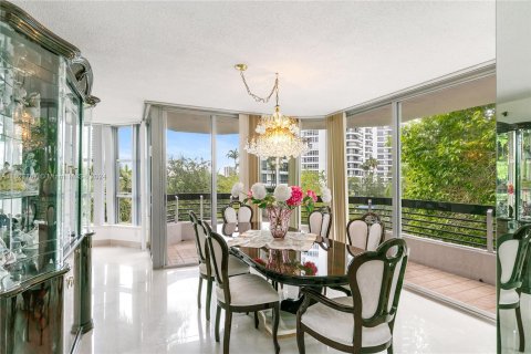 Copropriété à vendre à Aventura, Floride: 2 chambres, 125.7 m2 № 1269605 - photo 8