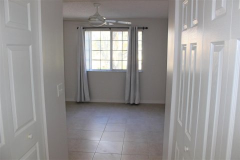 Condominio en venta en Royal Palm Beach, Florida, 2 dormitorios, 102.84 m2 № 1117018 - foto 13