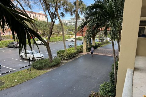 Copropriété à vendre à Boca Raton, Floride: 2 chambres, 101.54 m2 № 1321032 - photo 17