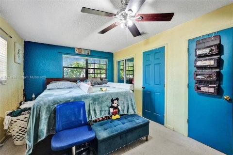 Casa en venta en Fort Lauderdale, Florida, 4 dormitorios, 156.26 m2 № 1128690 - foto 29