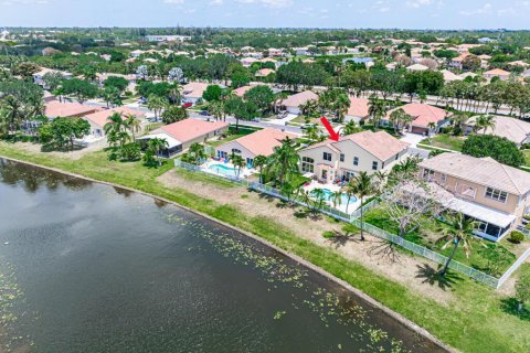 Casa en venta en Lake Worth, Florida, 5 dormitorios, 268.67 m2 № 1177309 - foto 3