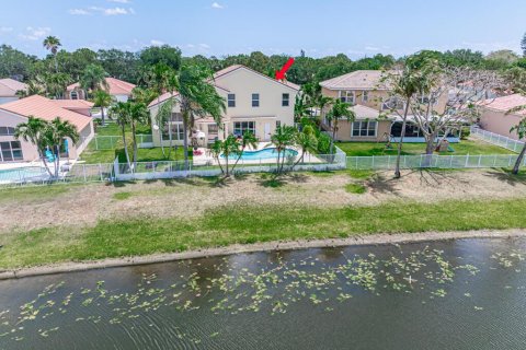 Villa ou maison à vendre à Lake Worth, Floride: 5 chambres, 268.67 m2 № 1177309 - photo 4