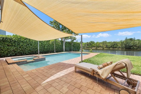 Villa ou maison à vendre à Miramar, Floride: 5 chambres, 371.52 m2 № 1177310 - photo 16