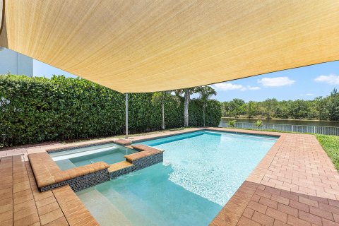 Villa ou maison à vendre à Miramar, Floride: 5 chambres, 371.52 m2 № 1177310 - photo 13
