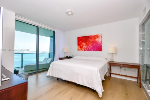 Condominio en venta en Miami, Florida, 3 dormitorios, 151.8 m2 № 972260 - foto 14