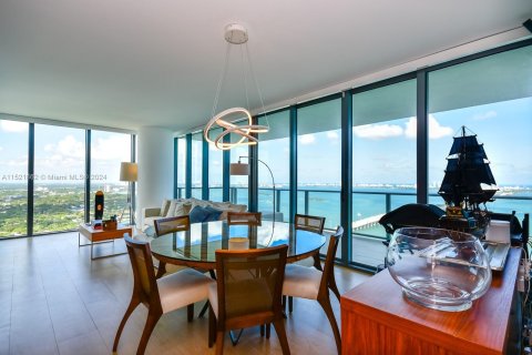 Condominio en venta en Miami, Florida, 3 dormitorios, 151.8 m2 № 972260 - foto 3