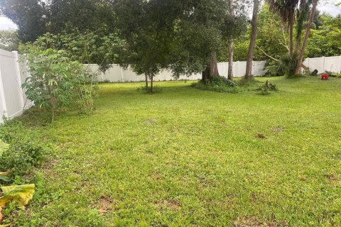 Terreno en venta en Tampa, Florida № 1393276 - foto 1