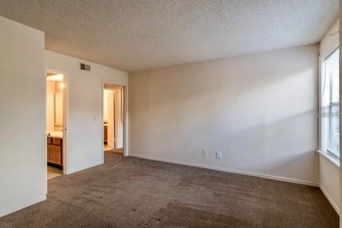 Condo in Winter Park, Florida, 2 bedrooms  № 1343582 - photo 10