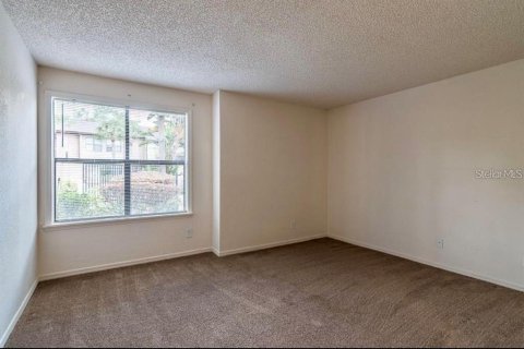 Condo in Winter Park, Florida, 2 bedrooms  № 1343582 - photo 12