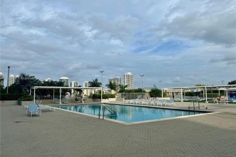 Condominio en venta en Aventura, Florida, 2 dormitorios, 145.39 m2 № 1271278 - foto 22