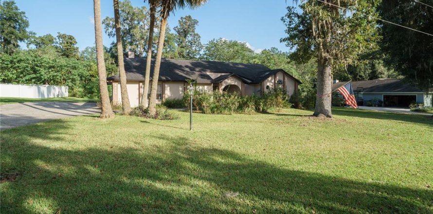 Villa ou maison à Ocala, Floride 4 chambres, 258.27 m2 № 1417528