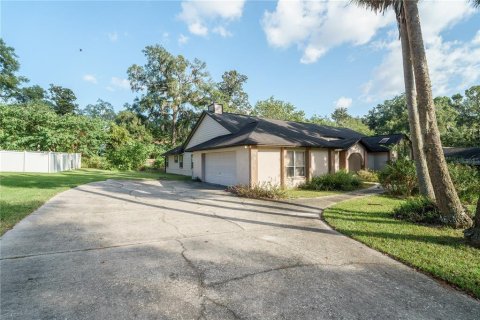 Villa ou maison à vendre à Ocala, Floride: 4 chambres, 258.27 m2 № 1417528 - photo 4