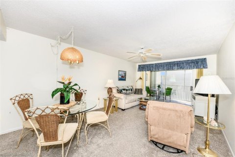 Condo in Punta Gorda, Florida, 2 bedrooms  № 1350913 - photo 2