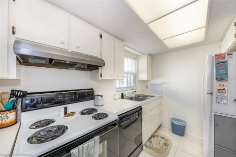 Copropriété à vendre à Punta Gorda, Floride: 2 chambres, 95.22 m2 № 1350913 - photo 10